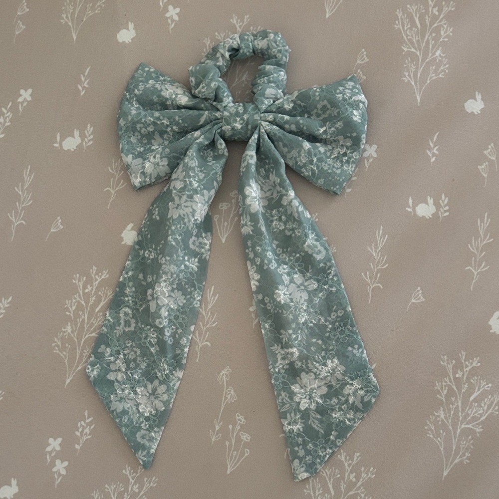 Floral Green Hair Bow